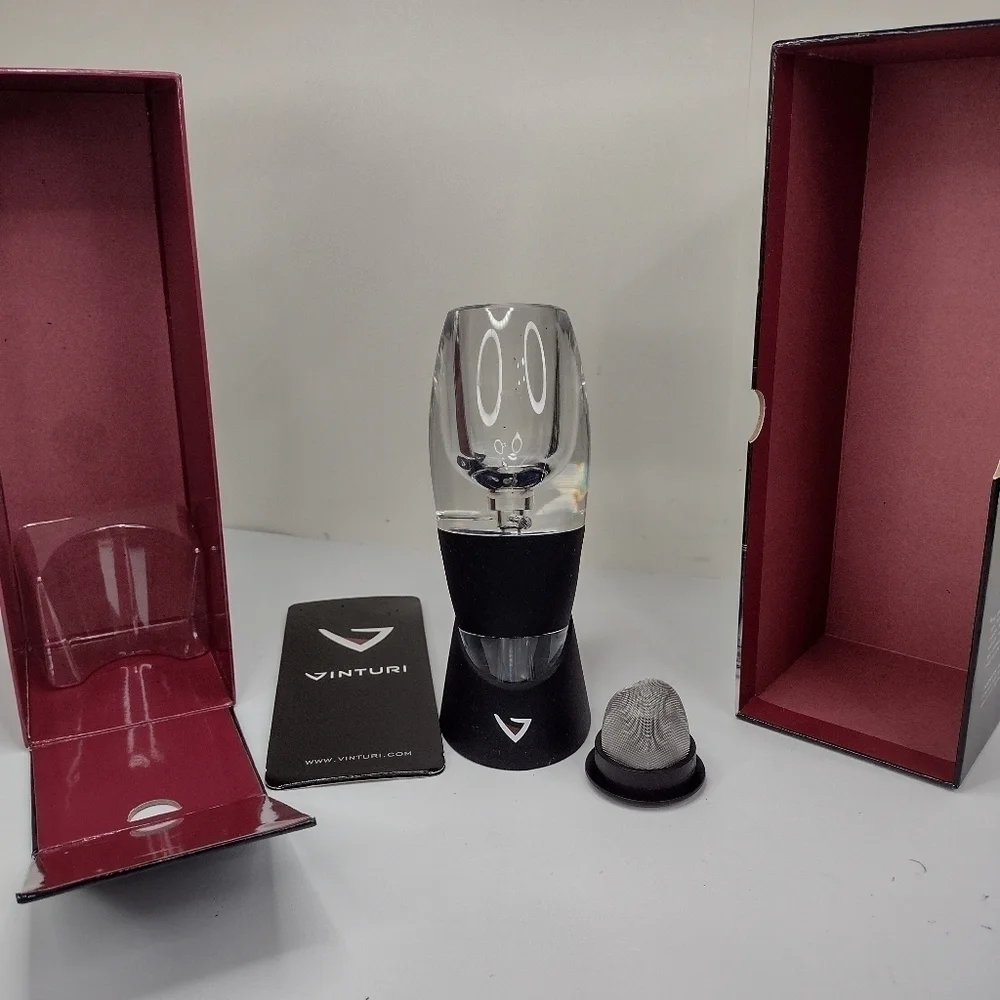 VINTURI Red wine aerator